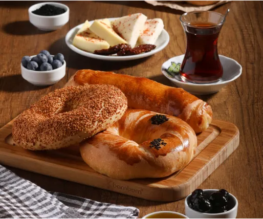 BAGEL & PLAIN BUN